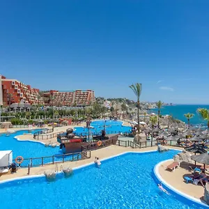4* Отель Holiday World